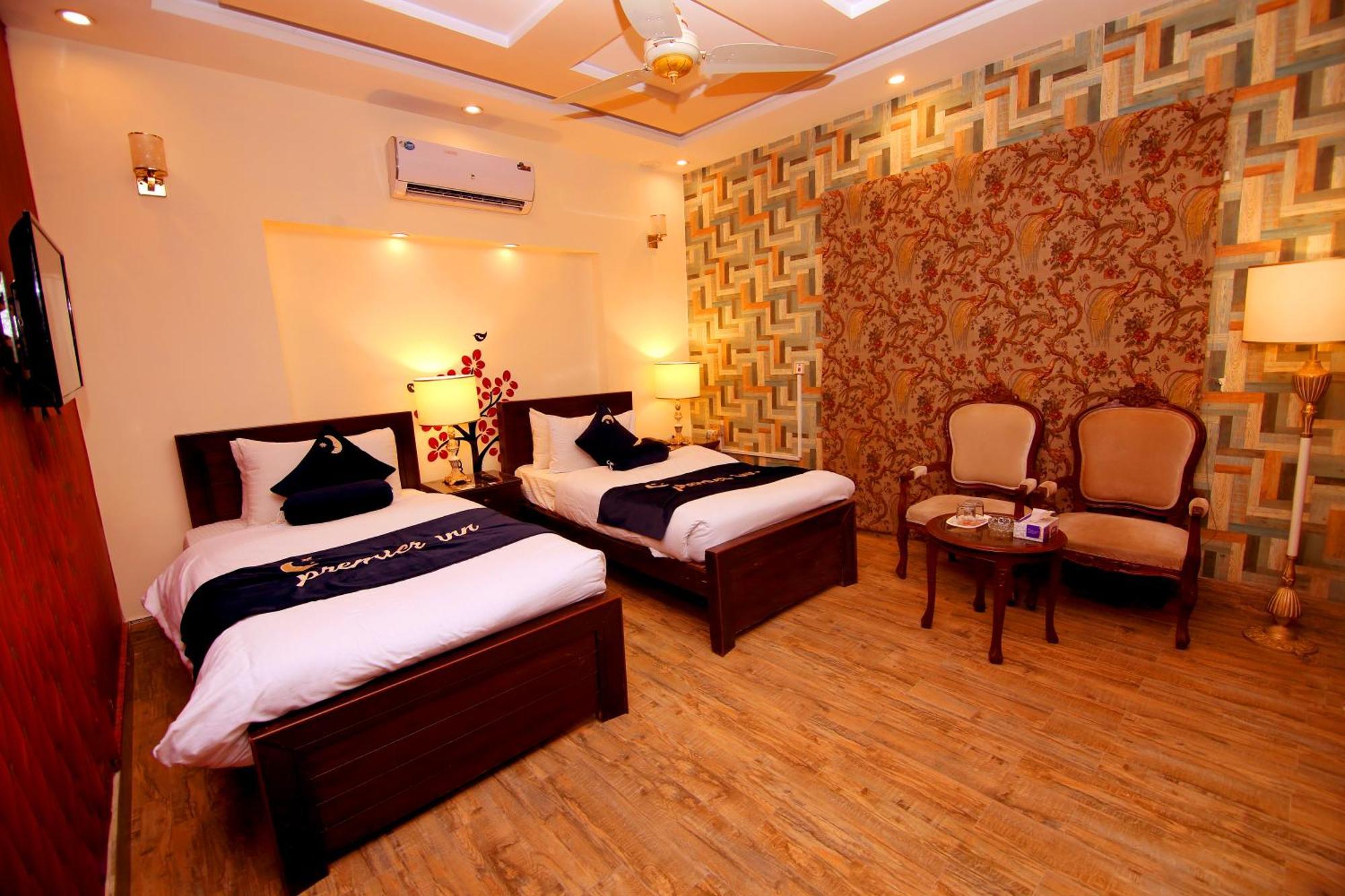 Premier Inn Johar Town Lahore Exteriör bild